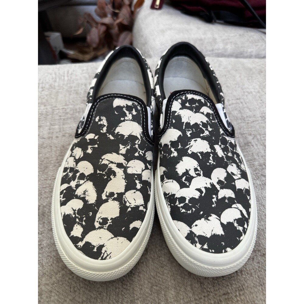 EUC Vans Skate Slip-On Skull Pile Black White M7 W8.5 PopCush Canvas Shoes Low